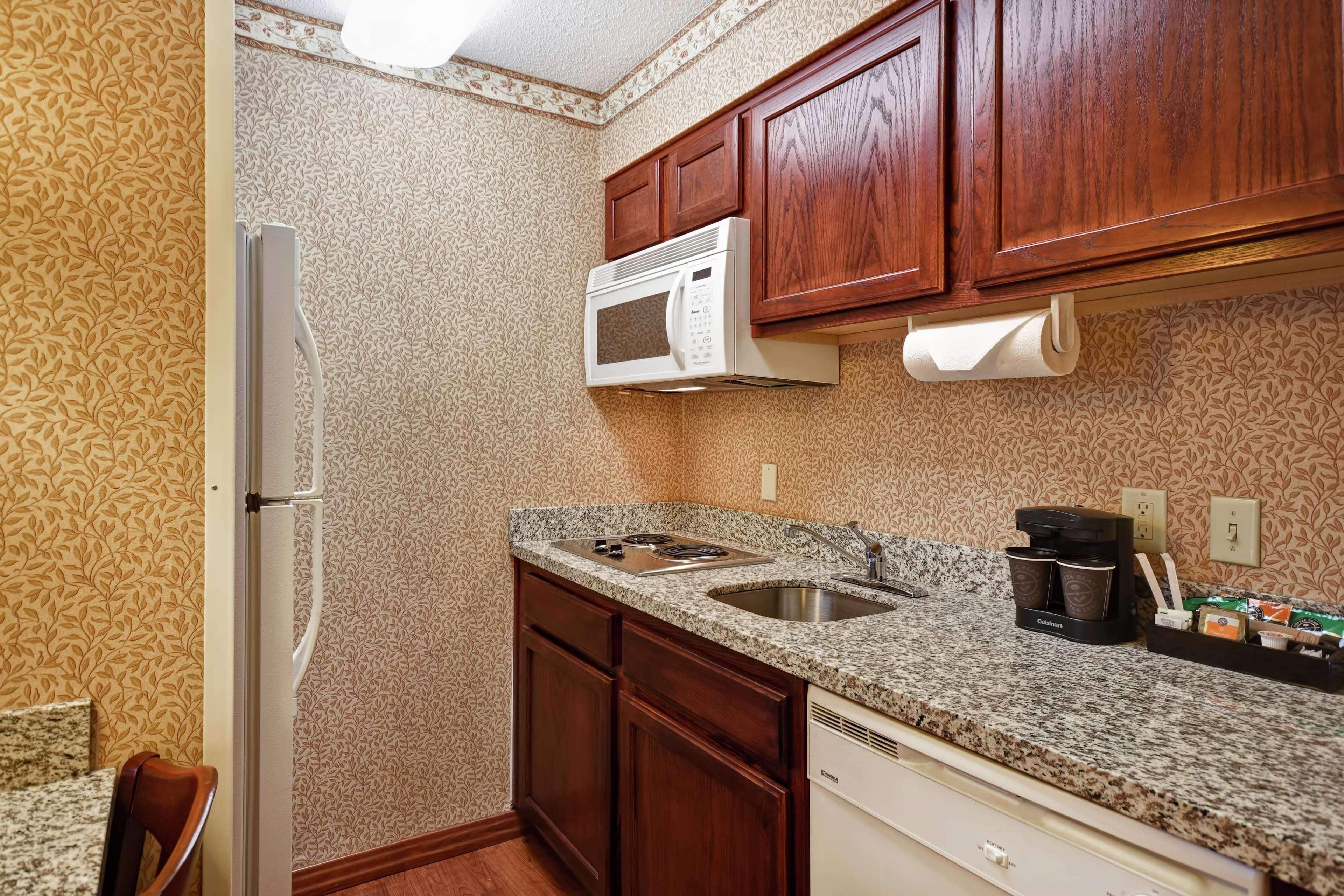 Homewood Suites By Hilton Chester Exterior photo