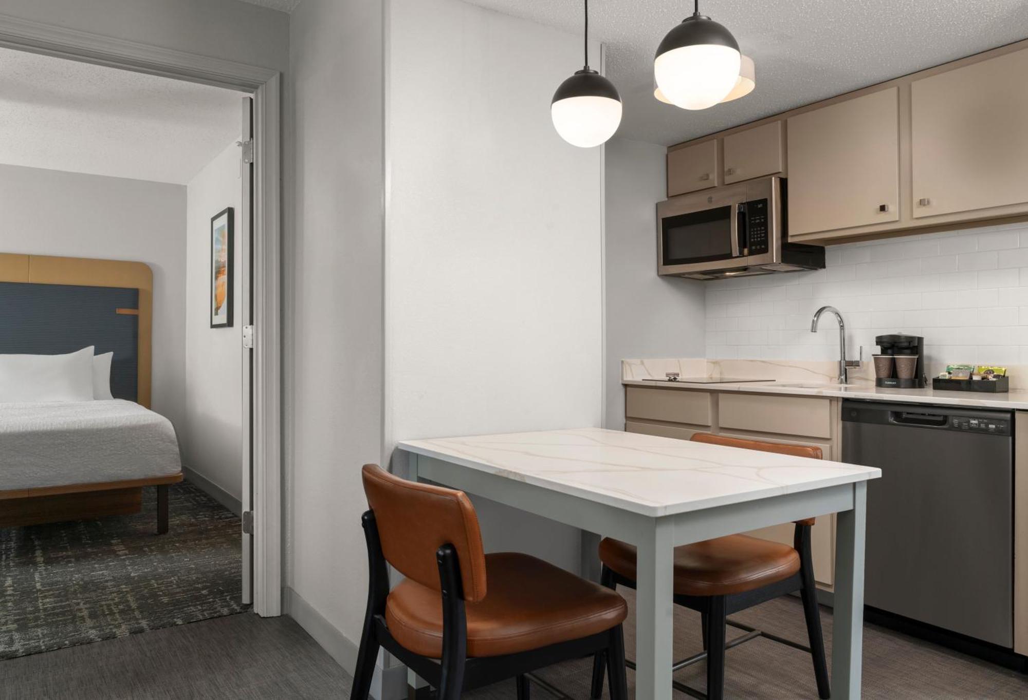Homewood Suites By Hilton Chester Exterior photo